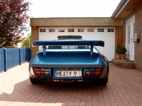 A 310