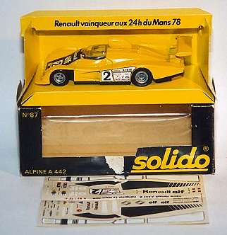Modell: Alpine A442